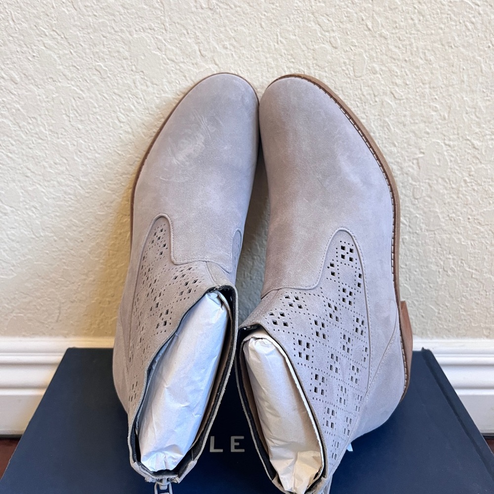 New Cole Haan Jayne Bootie size 7